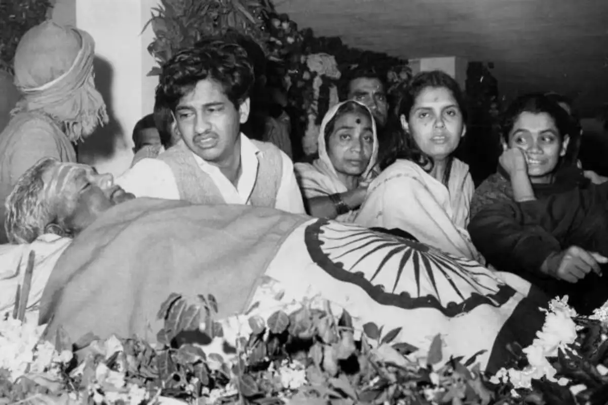 क्या Lal Bahudur Shastri जी का Murder हुआ इन अजीब बाते से यह एक मर्डर लगता है