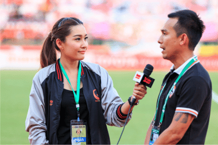 Sports Journalist Kaise Bane – Career, Skills aur Qualification Ki Puri Jankari