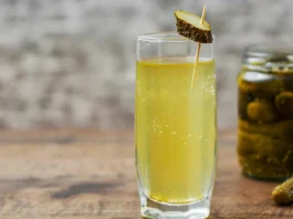 Pickle Juice क्या है और क्यों हो रहा है वायरल, जानिए फायदे और नुकसान