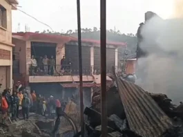 अर्की बाजार में लगी आग