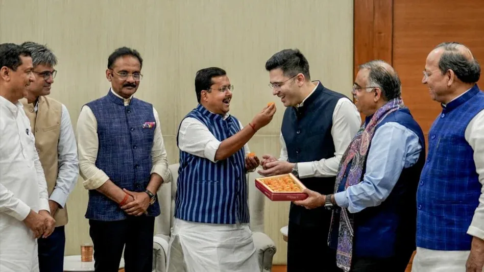 AAP में बगावत से पंजाब की सियासत गरम, CM मान राष्ट्रपति से करेंगे मुलाकात, 7 सांसदों पर राइट टू रिकॉल की तैयारी