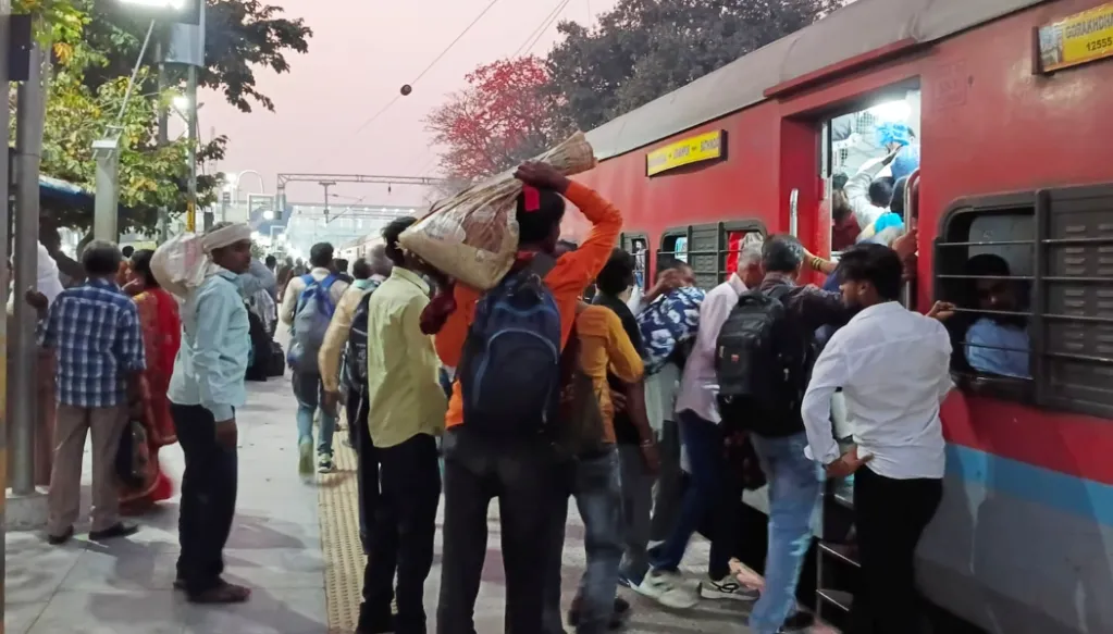 मुख्यमंत्री तीर्थ यात्रा योजना के तहत नांदेड़ के लिए विशेष ट्रेन 5 मई को आवेदन की अंतिम तिथि 30 अप्रैल तक बढ़ी, बुजुर्गों को निःशुल्क दर्शन का अवसर