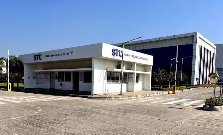 Sterlite Technologies के शेयर में जबरदस्त उछाल, AI डील के बाद निवेशकों में खरीदारी की होड़